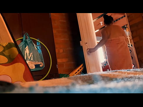 ❤️ আমার চাচা ঝরনা মধ্যে আমাকে অনুসরণ, তিনি আমাকে fucks যখন আমি একটি গোসল নিতে. অ্যানাল ভিডিও ❌️❤